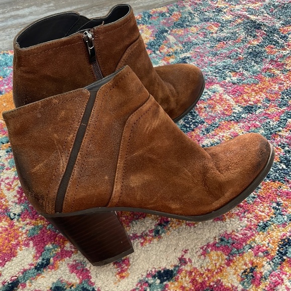 Franco Sarto Domino Suede Bootie - Picture 3 of 9
